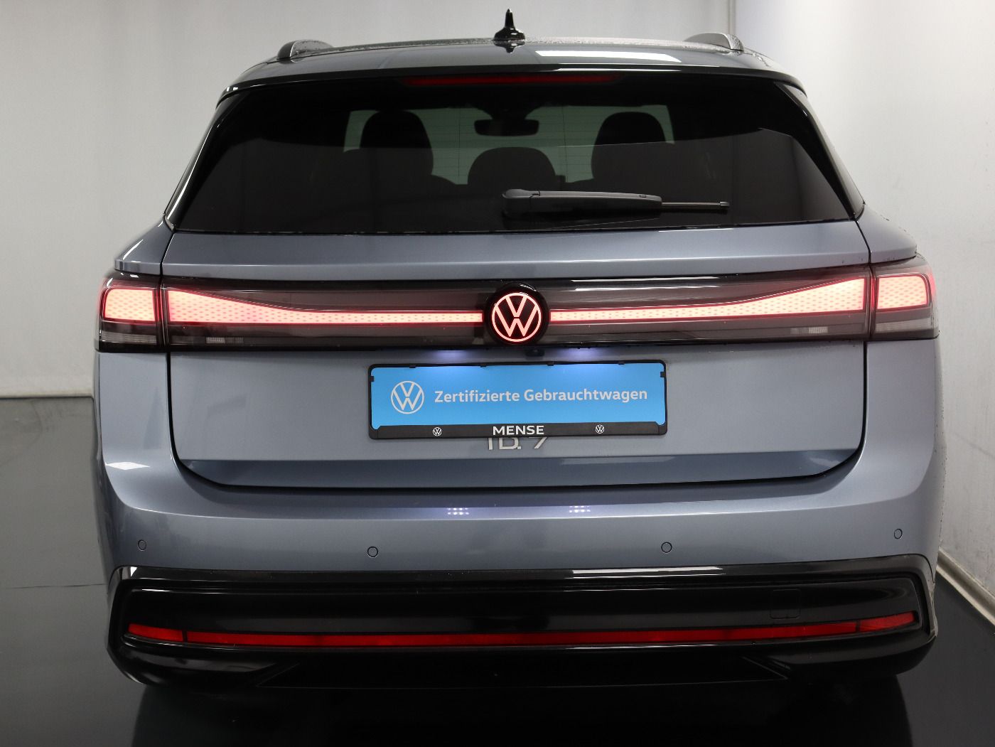 Fahrzeugabbildung Volkswagen ID.7 Tourer Pro IQ.Light|Matrix|CarPlay|h/k|AHK