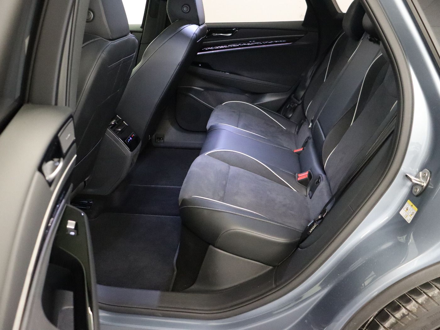 Fahrzeugabbildung Volkswagen ID.7 Tourer Pro IQ.Light|Matrix|CarPlay|h/k|AHK