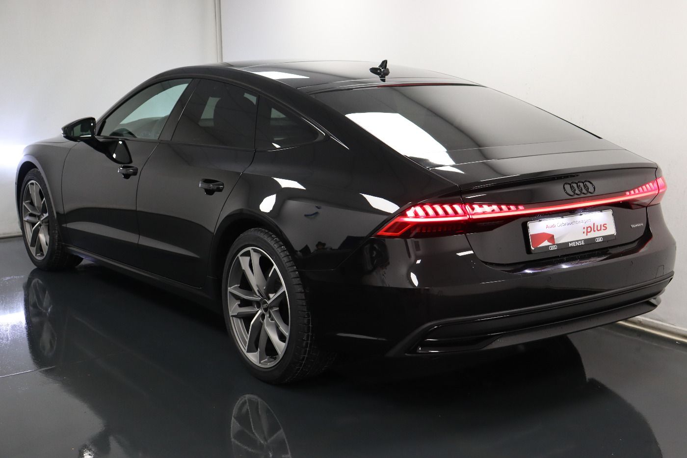 Fahrzeugabbildung Audi A7 Sportback 55 TFSI quattro S tronic Matrix|AHK