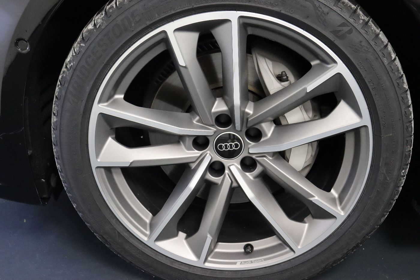 Fahrzeugabbildung Audi A7 Sportback 55 TFSI quattro S tronic Matrix|AHK
