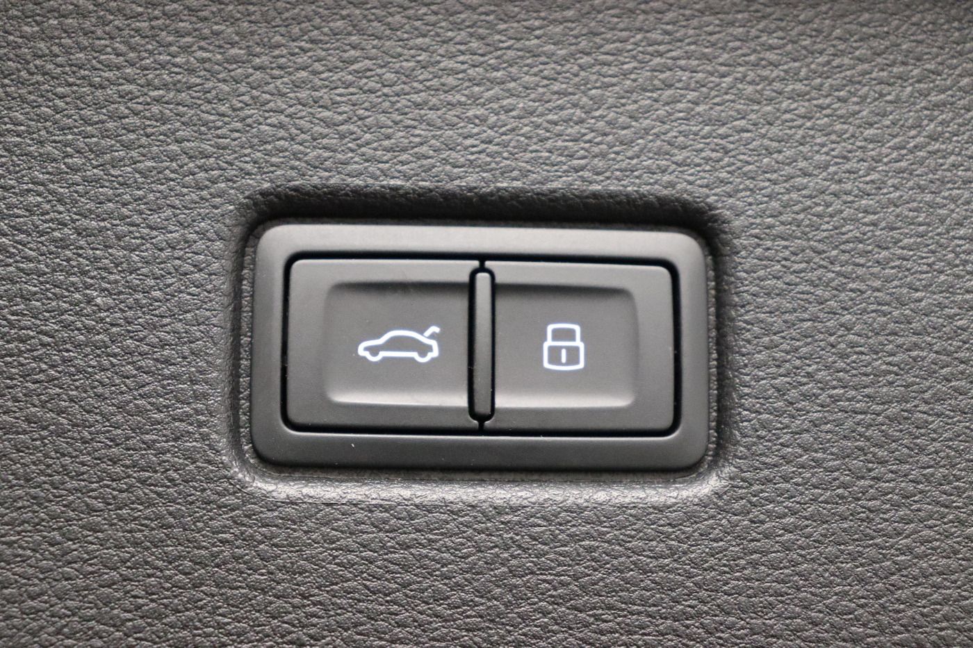 Fahrzeugabbildung Audi Q5 Sportback 45 TFSI quattro S tronic advanced