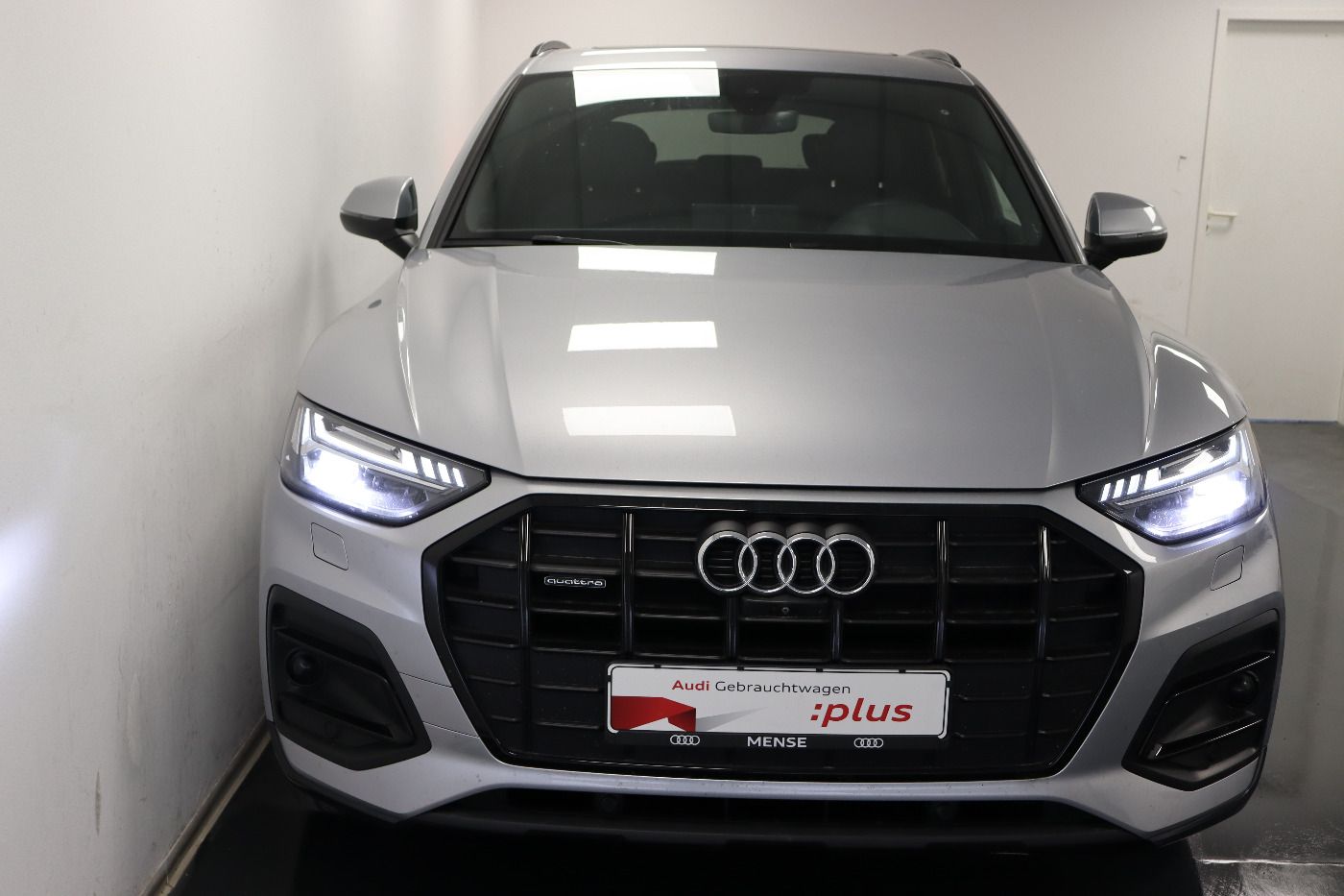 Fahrzeugabbildung Audi Q5 Sportback 45 TFSI quattro S tronic advanced