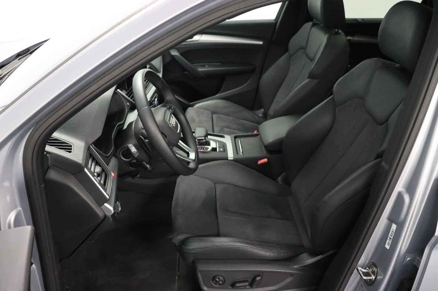 Fahrzeugabbildung Audi Q5 Sportback 45 TFSI quattro S tronic advanced