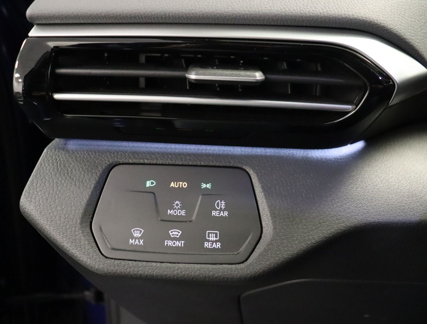 Fahrzeugabbildung Volkswagen ID.4 Pro Performance |ACC|CarPlay|LM|LED|3xKlima