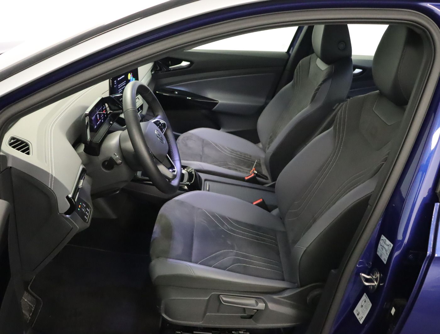 Fahrzeugabbildung Volkswagen ID.4 Pro Performance |ACC|CarPlay|LM|LED|3xKlima