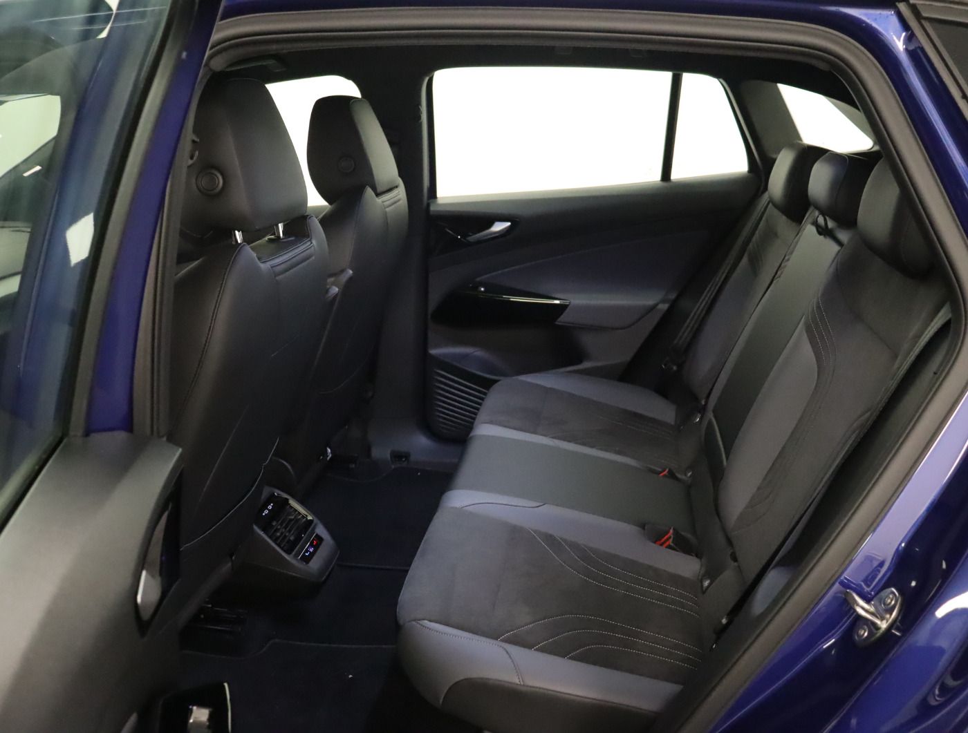 Fahrzeugabbildung Volkswagen ID.4 Pro Performance |ACC|CarPlay|LM|LED|3xKlima