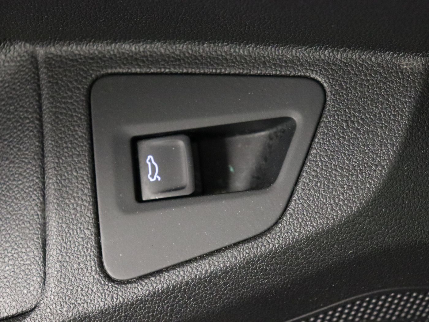 Fahrzeugabbildung Volkswagen Touareg 3.0 TDI 4 Motion DSG Elegance |AHK|Luft