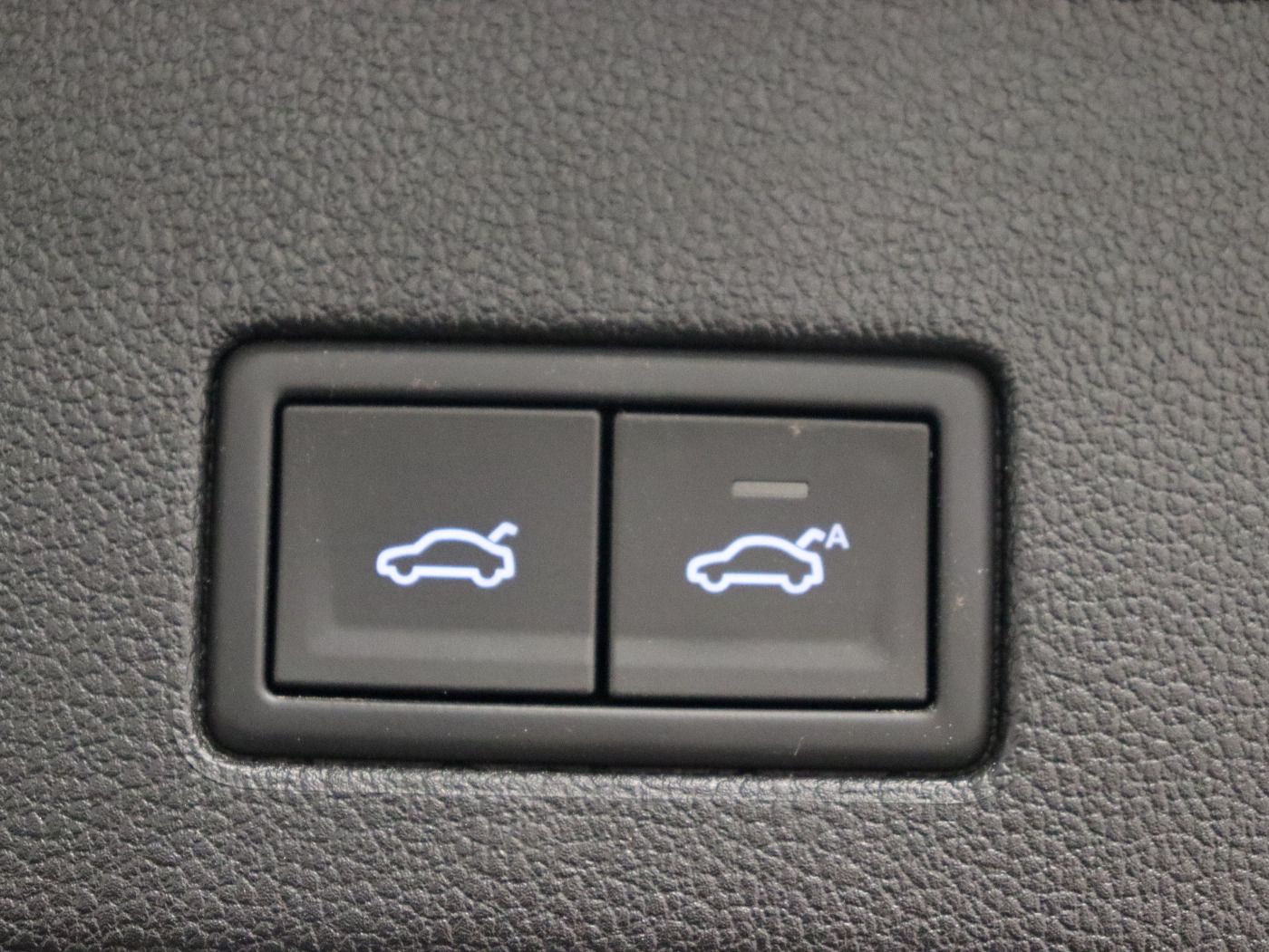Fahrzeugabbildung Volkswagen Touareg 3.0 TDI 4 Motion DSG Elegance |AHK|Luft