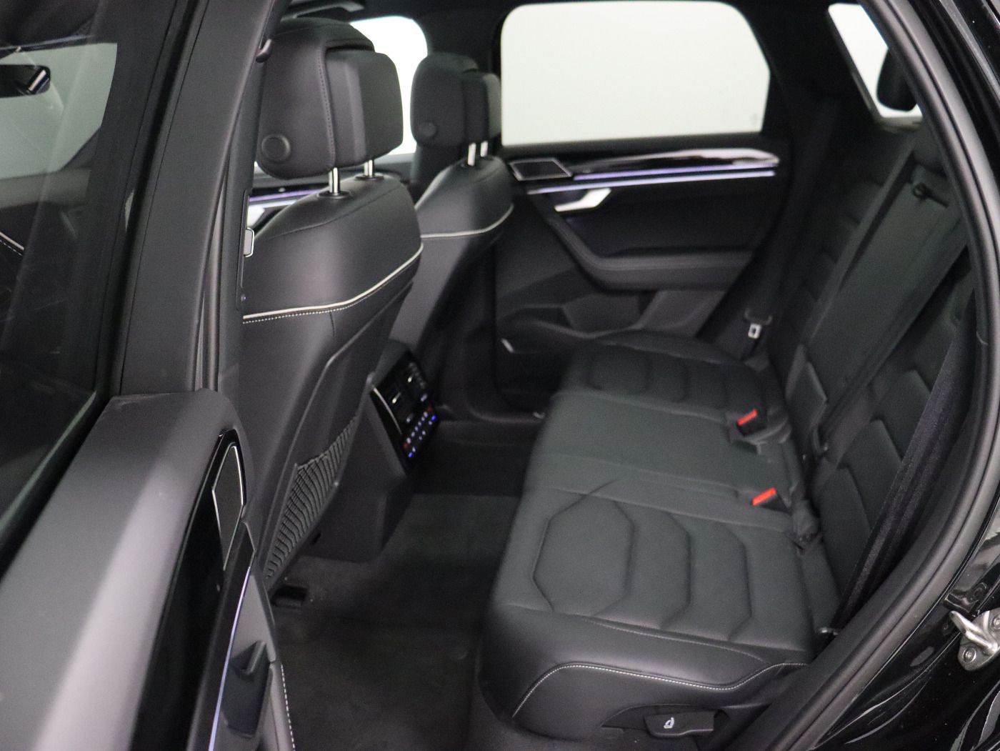 Fahrzeugabbildung Volkswagen Touareg 3.0 TDI 4 Motion DSG Elegance |AHK|Luft