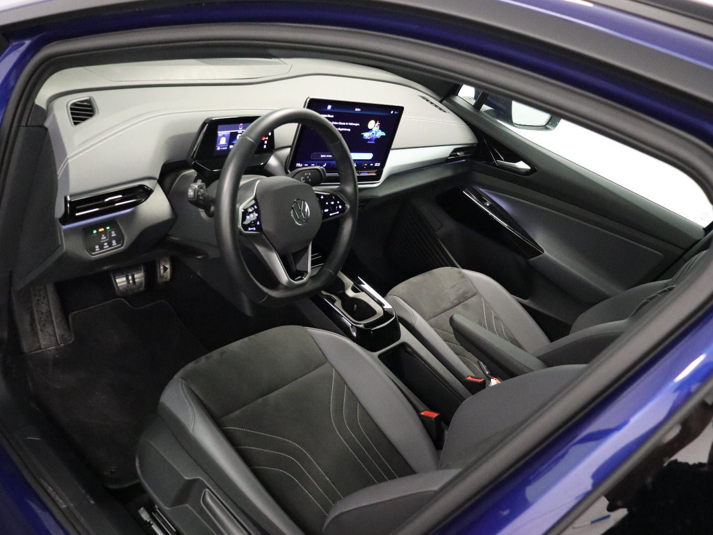 Fahrzeugabbildung Volkswagen ID.4 MOVE |AHK|WPumpe|CarPlay|SpurH|el.Heck|LED
