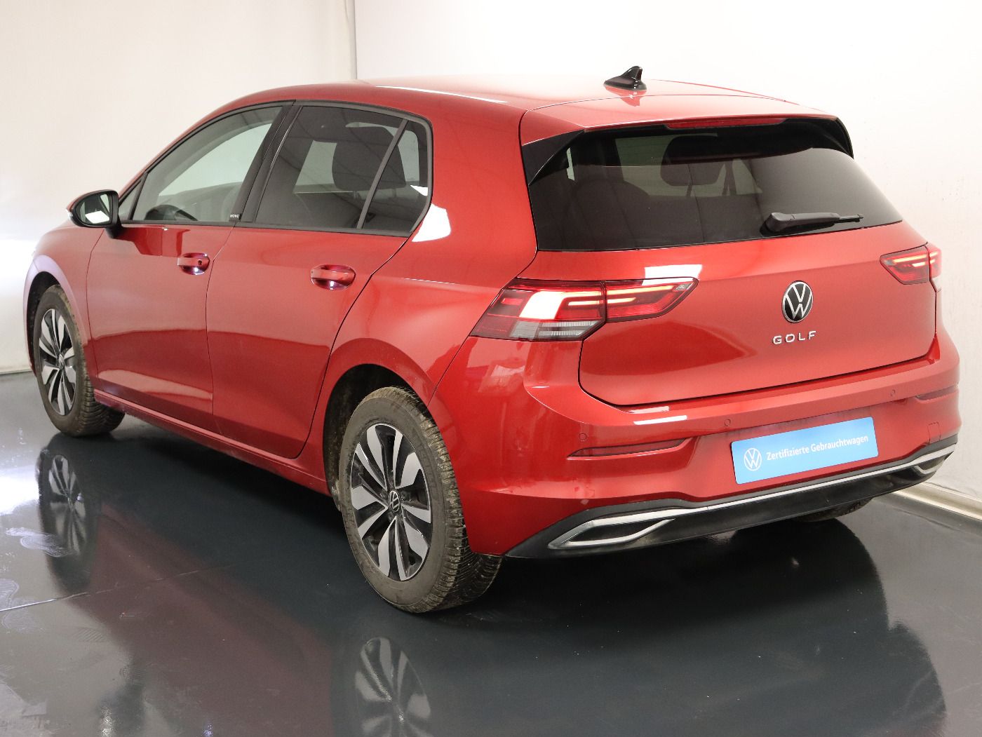 Fahrzeugabbildung Volkswagen Golf VIII 1.0 TSI MOVE |AHK|FLA|LED|CarPlay|ACC