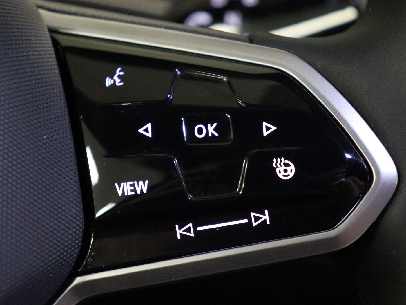 Fahrzeug autohaus mense Fahrzeugabbildung Volkswagen ID.7 Tourer Pro |AHK|Pano|4xSHZG|Massage|Navi|LM