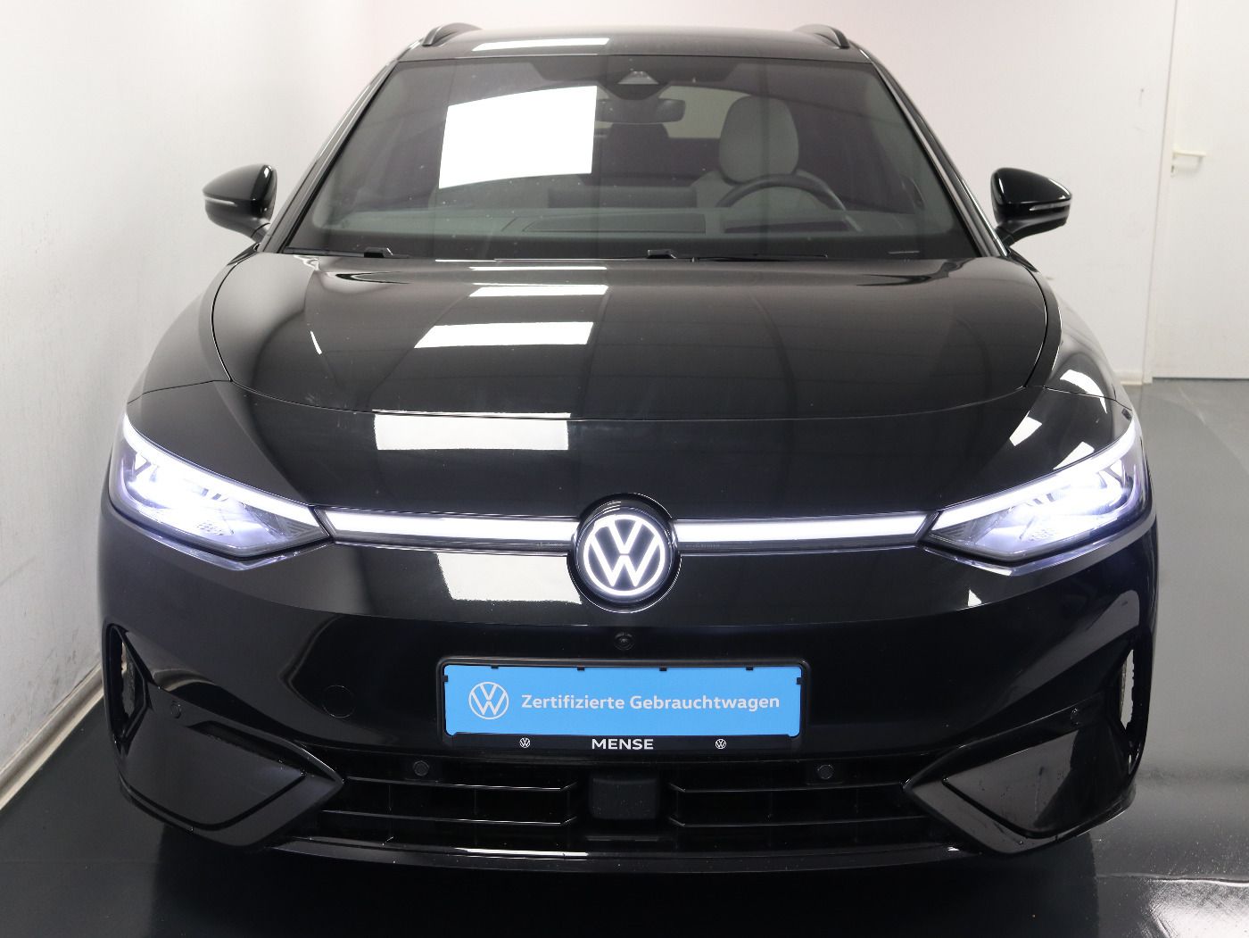 Fahrzeug autohaus mense Fahrzeugabbildung Volkswagen ID.7 Tourer Pro |AHK|Pano|4xSHZG|Massage|Navi|LM