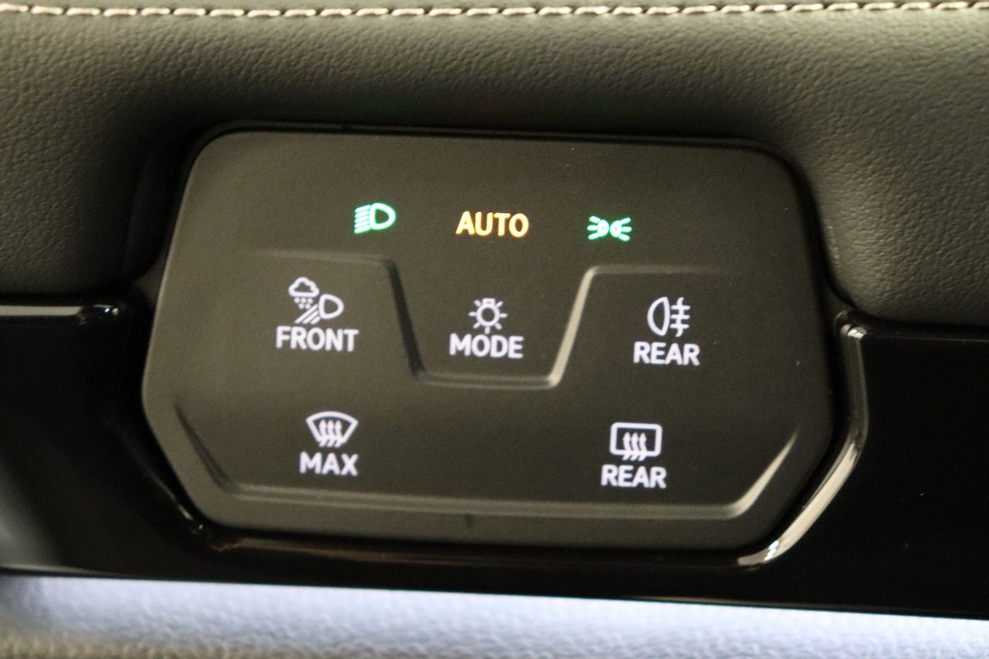 Fahrzeug autohaus mense Fahrzeugabbildung Volkswagen ID.7 Tourer Pro |AHK|4xSHZG|Massage|Navi|ACC|h/k