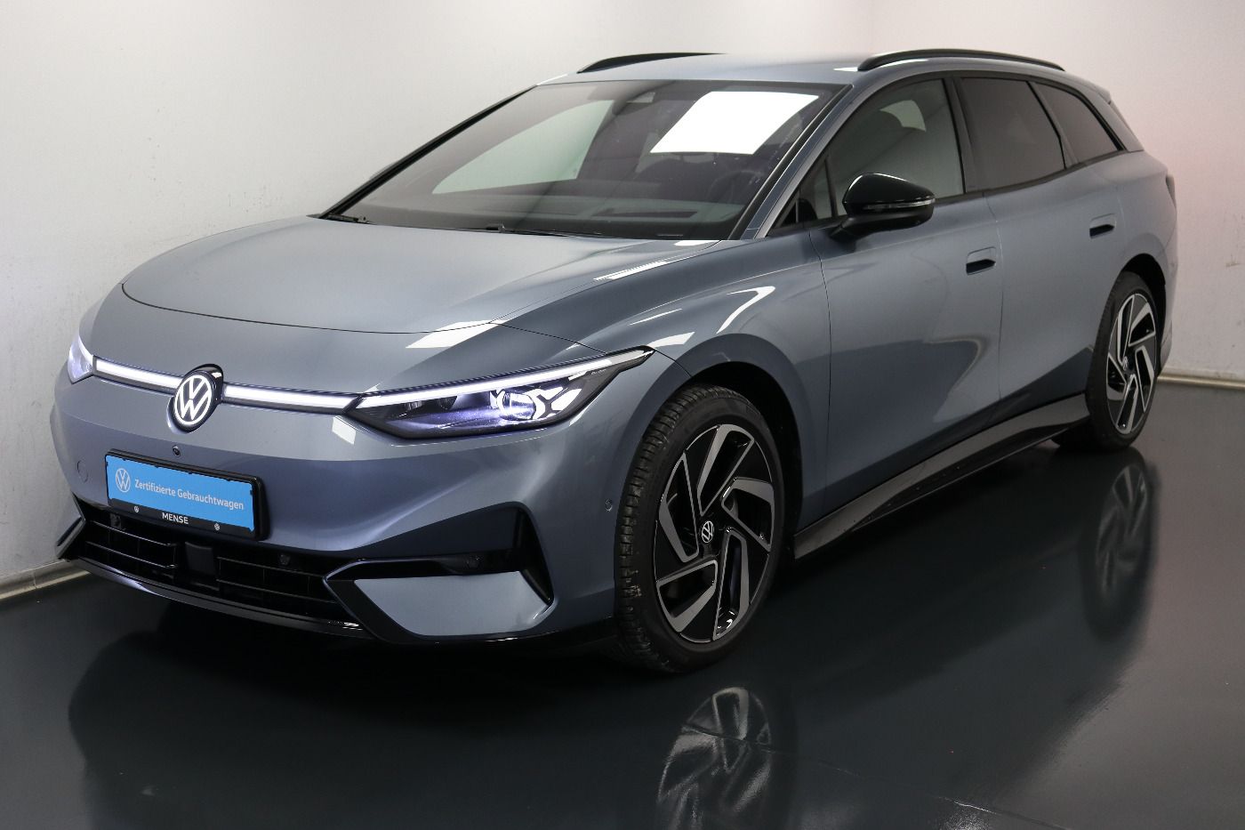 Fahrzeug autohaus mense Fahrzeugabbildung Volkswagen ID.7 Tourer Pro |AHK|4xSHZG|Massage|Navi|ACC|h/k