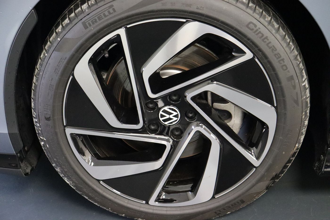 Fahrzeug autohaus mense Fahrzeugabbildung Volkswagen ID.7 Tourer Pro |AHK|4xSHZG|Massage|Navi|ACC|h/k