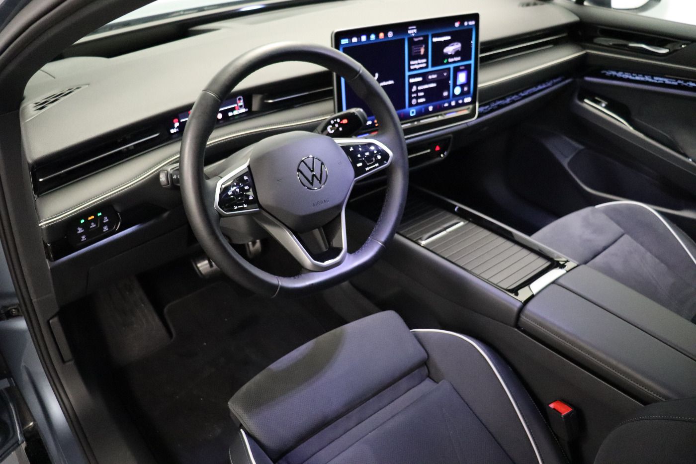 Fahrzeug autohaus mense Fahrzeugabbildung Volkswagen ID.7 Tourer Pro |AHK|4xSHZG|Massage|Navi|ACC|h/k