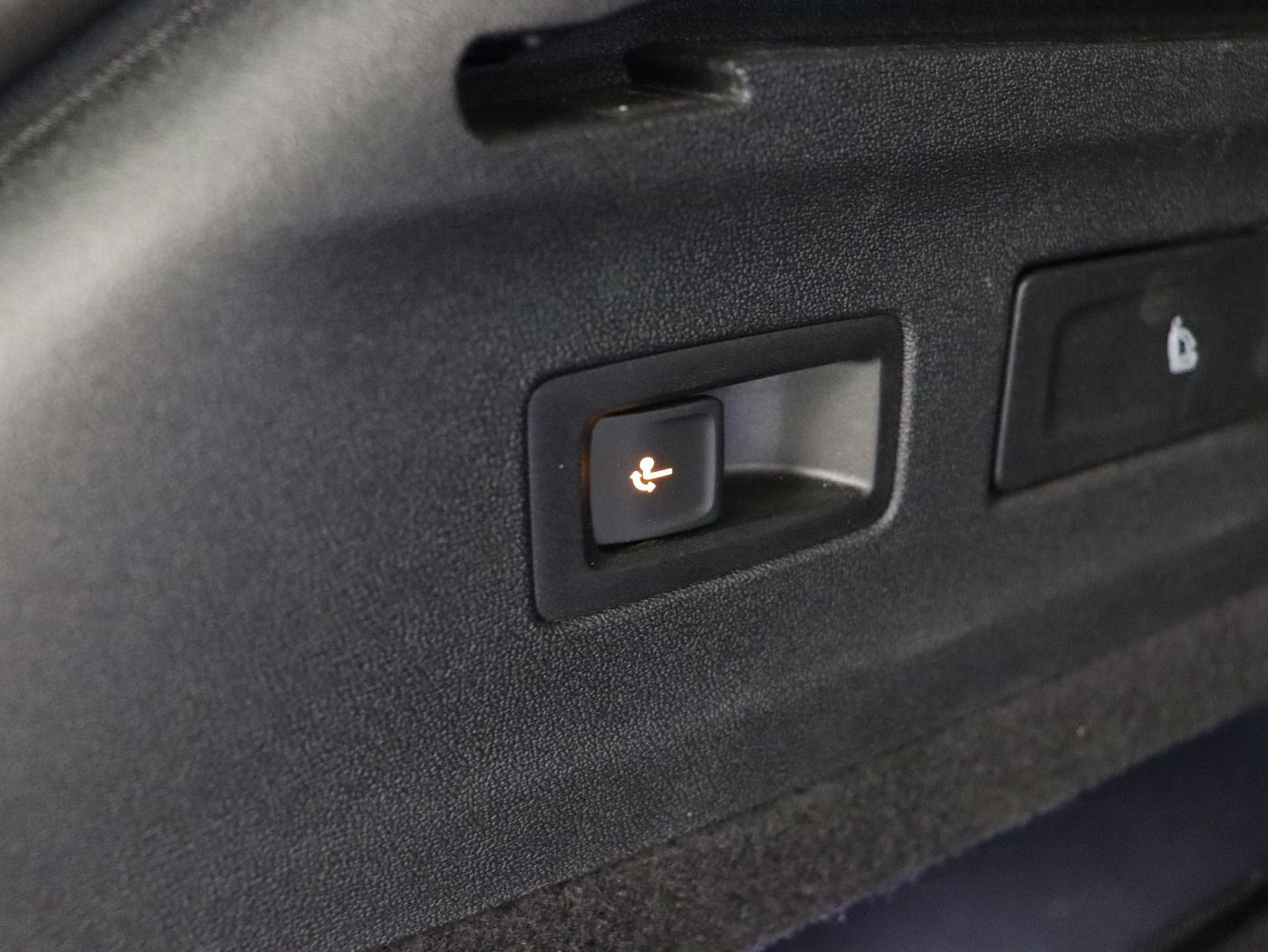 Fahrzeug autohaus mense Fahrzeugabbildung Volkswagen ID.7 Tourer Pro |AHK|4xSHZG|Massage|Navi|ACC|h/k