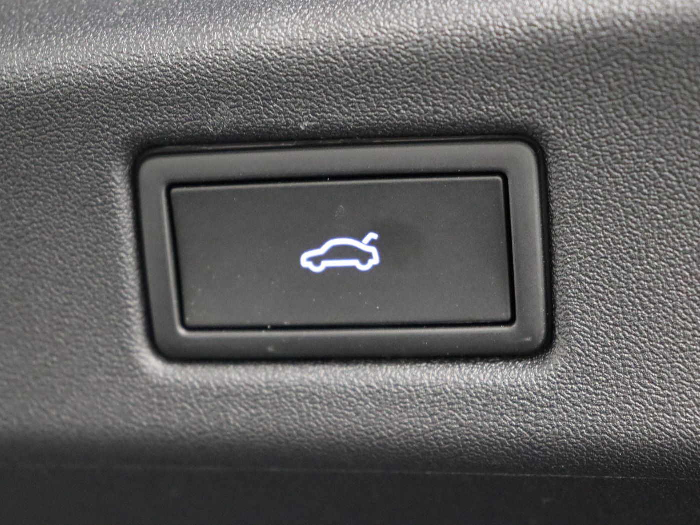 Fahrzeug autohaus mense Fahrzeugabbildung Volkswagen ID.7 Tourer Pro |AHK|4xSHZG|Massage|Navi|ACC|h/k