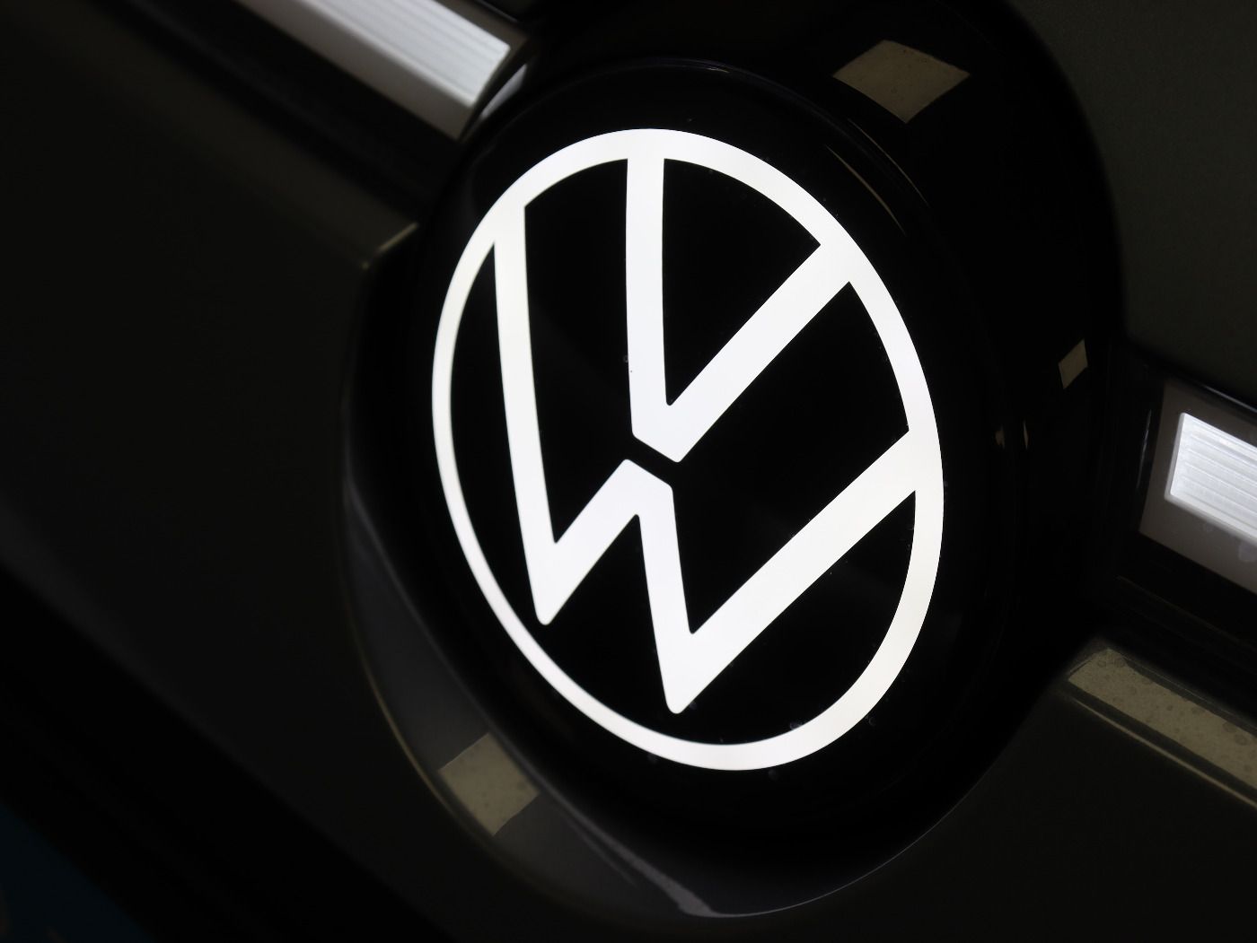 Fahrzeug autohaus mense Fahrzeugabbildung Volkswagen ID.7 Tourer Pro |AHK|4xSHZG|Massage|Navi|ACC|h/k