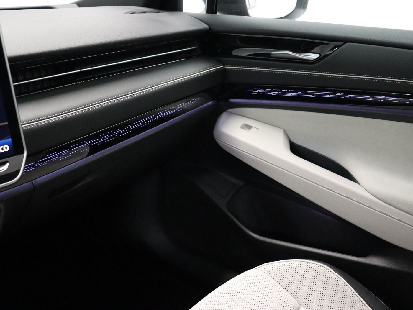 Fahrzeug autohaus mense Fahrzeugabbildung Volkswagen ID.7 Tourer Pro |AHK|4xSHZG|Massage|Navi|ACC|h/k