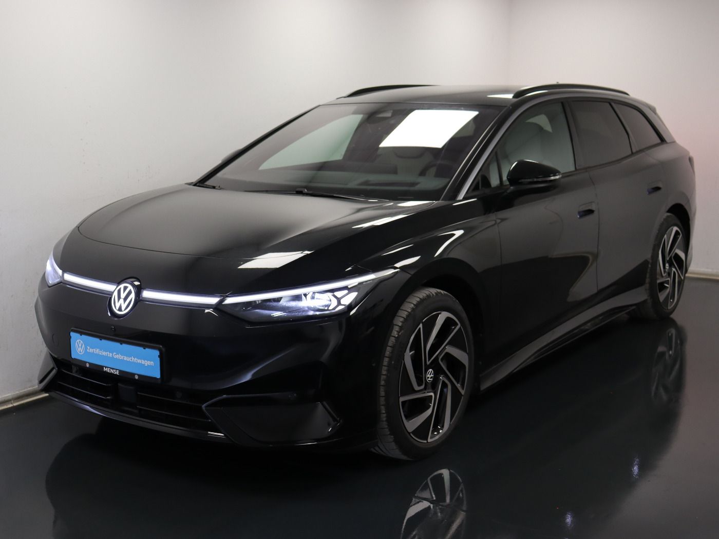 Fahrzeug autohaus mense Fahrzeugabbildung Volkswagen ID.7 Tourer Pro |AHK|4xSHZG|Massage|Navi|ACC|h/k