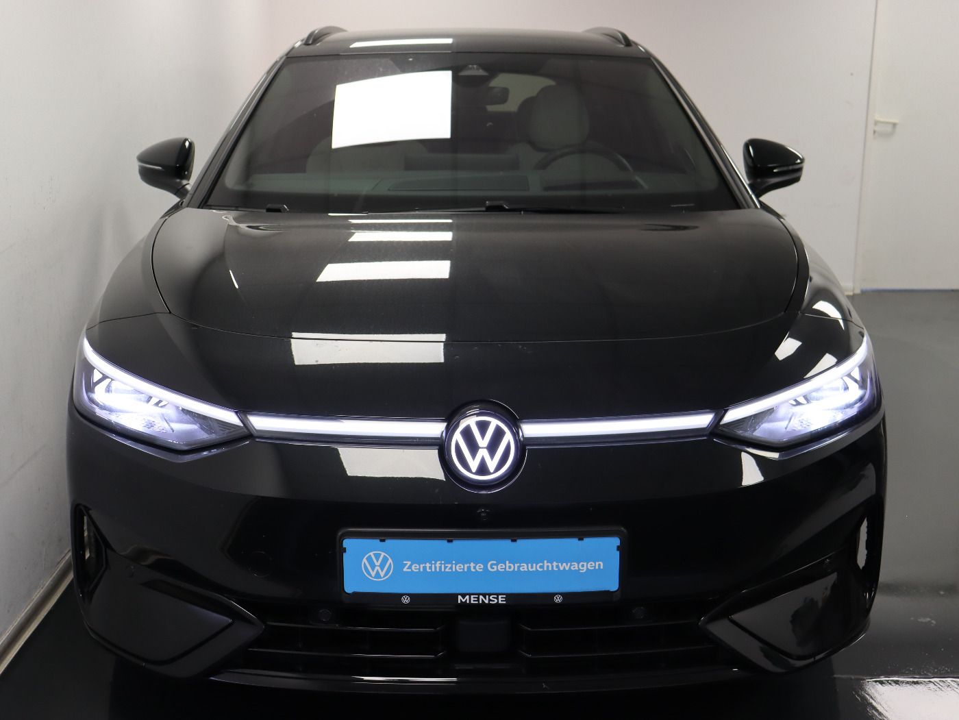Fahrzeug autohaus mense Fahrzeugabbildung Volkswagen ID.7 Tourer Pro |AHK|4xSHZG|Massage|Navi|ACC|h/k