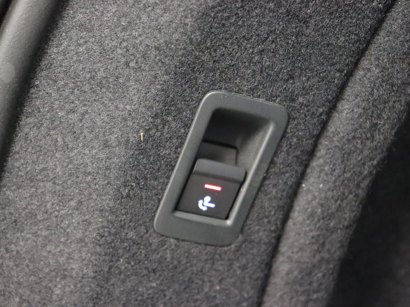 Fahrzeugabbildung Audi A4 Avant 35 TFSI |FLA|SpurH|AkustikGlas|KlimaA