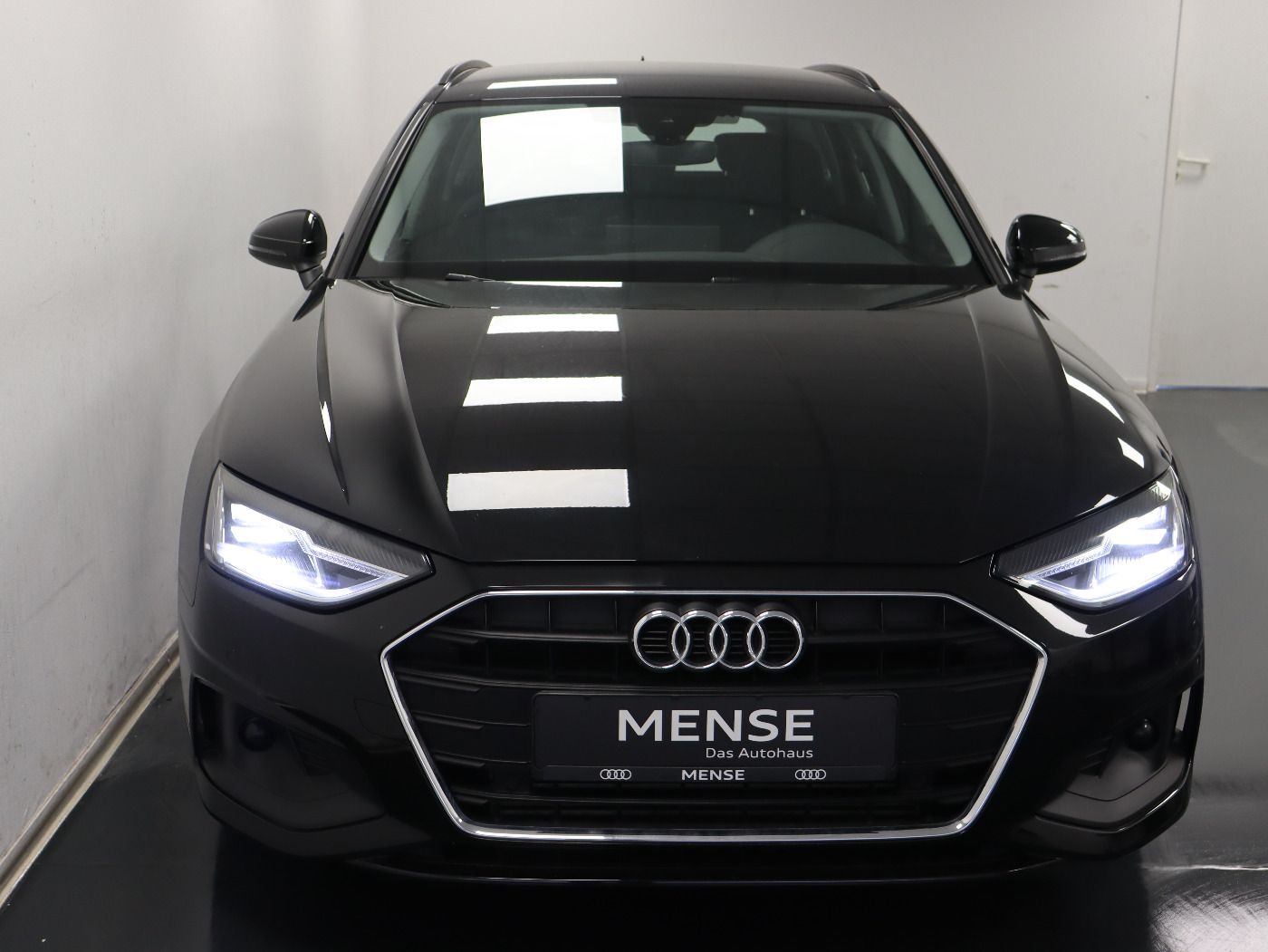 Fahrzeugabbildung Audi A4 Avant 35 TFSI |FLA|SpurH|AkustikGlas|KlimaA