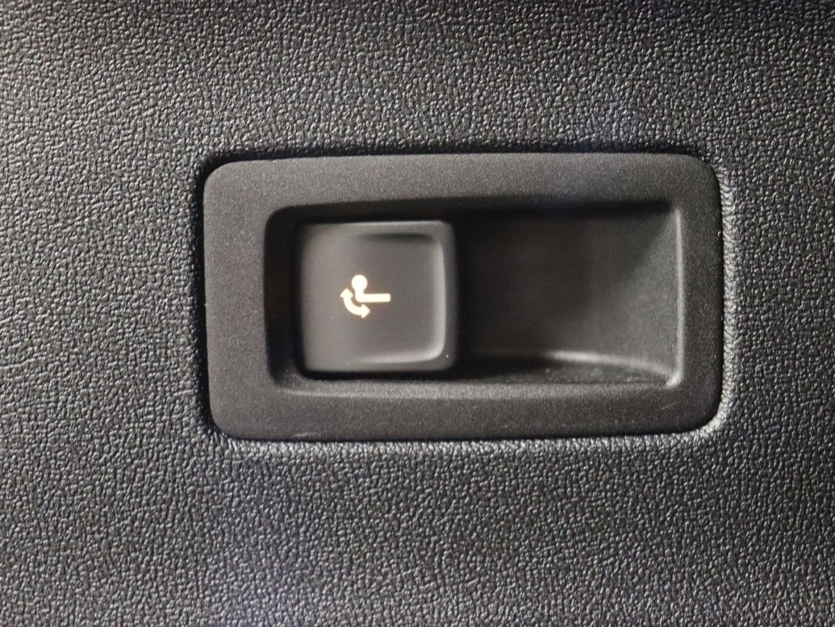 Fahrzeug autohaus mense Fahrzeugabbildung Volkswagen ID.7 Tourer Pro |AHK|4xSHZG|Massage|Navi|ACC|h/k