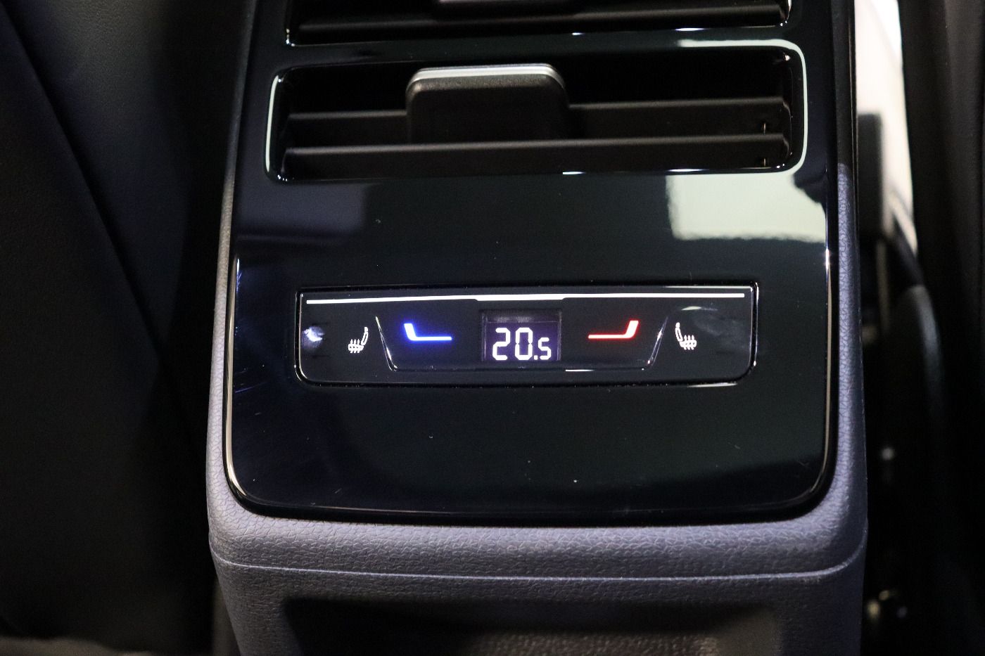 Fahrzeugabbildung Volkswagen ID.7 Tourer Pro IQ.Light|Matrix|CarPlay|h/k|AHK
