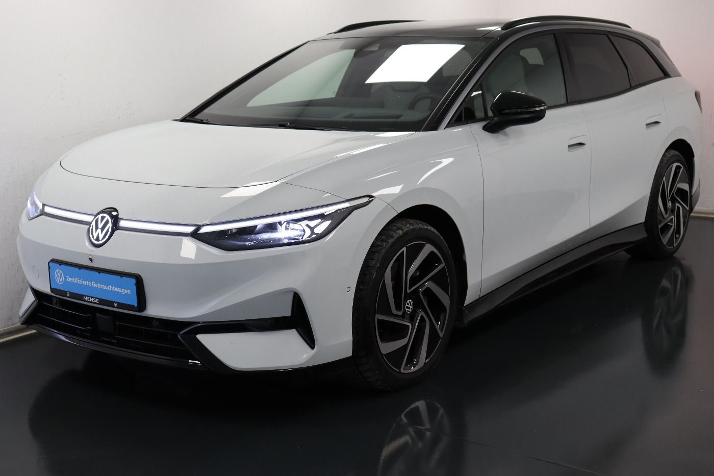 Fahrzeugabbildung Volkswagen ID.7 Tourer Pro IQ.Light|Matrix|CarPlay|h/k|AHK