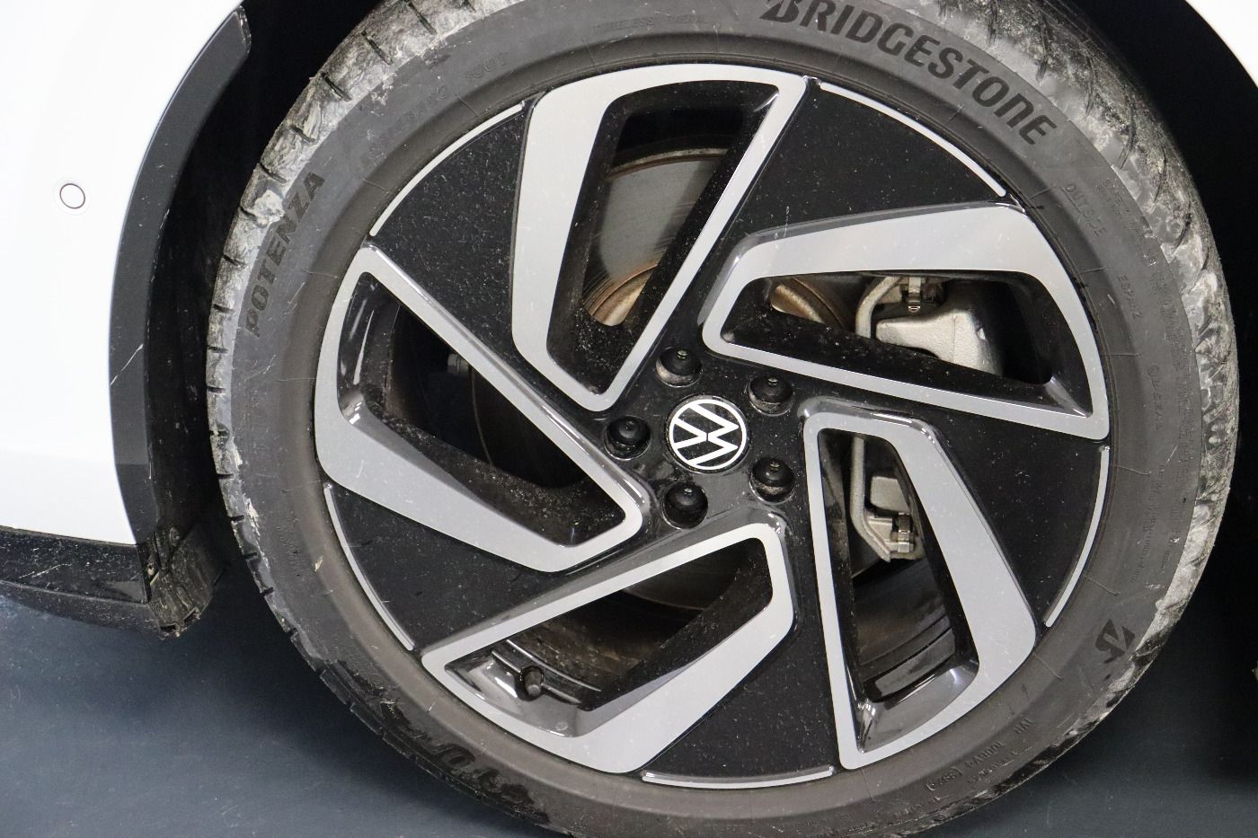 Fahrzeugabbildung Volkswagen ID.7 Tourer Pro IQ.Light|Matrix|CarPlay|h/k|AHK
