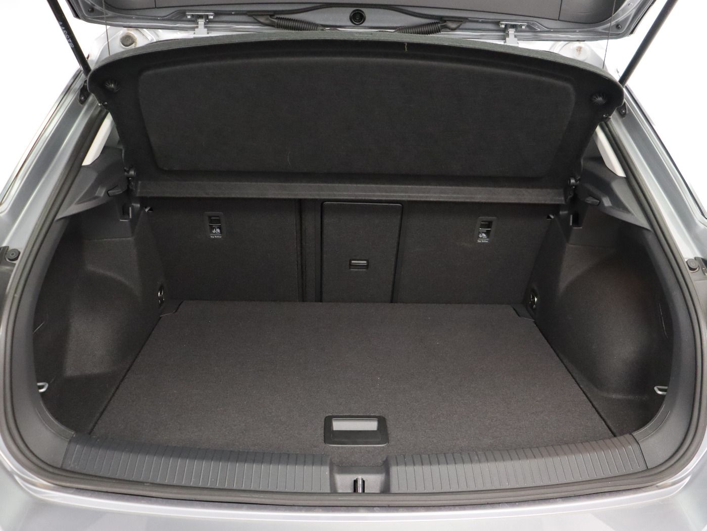 Fahrzeugabbildung Volkswagen T-Roc 1.0 TSI MOVE CarPlay|Standhzg|ACC|LED