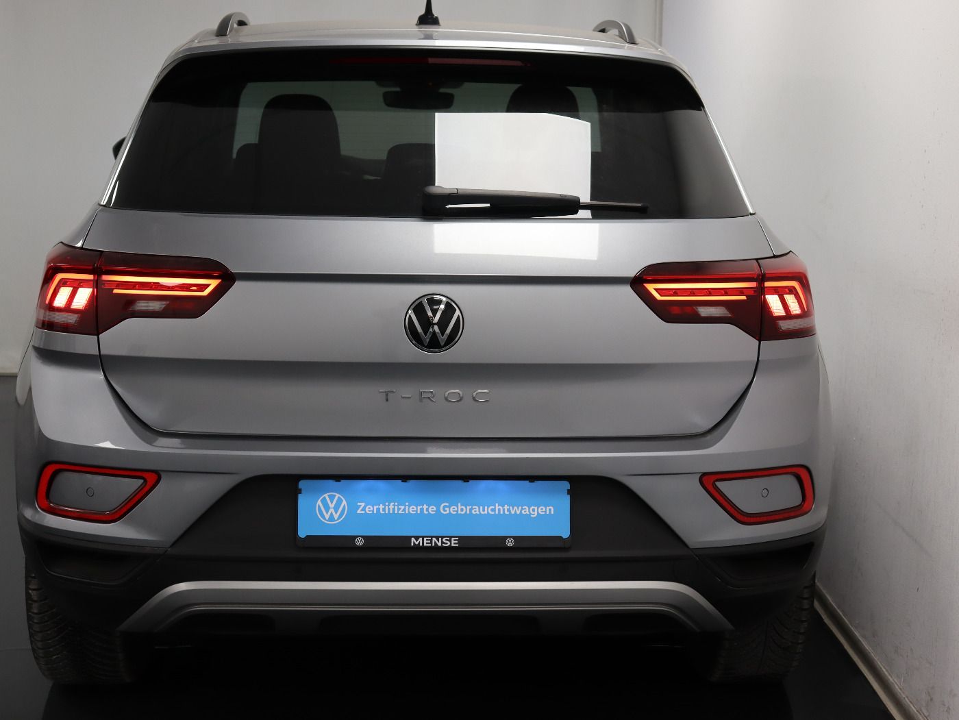 Fahrzeugabbildung Volkswagen T-Roc 1.0 TSI MOVE CarPlay|Standhzg|ACC|LED