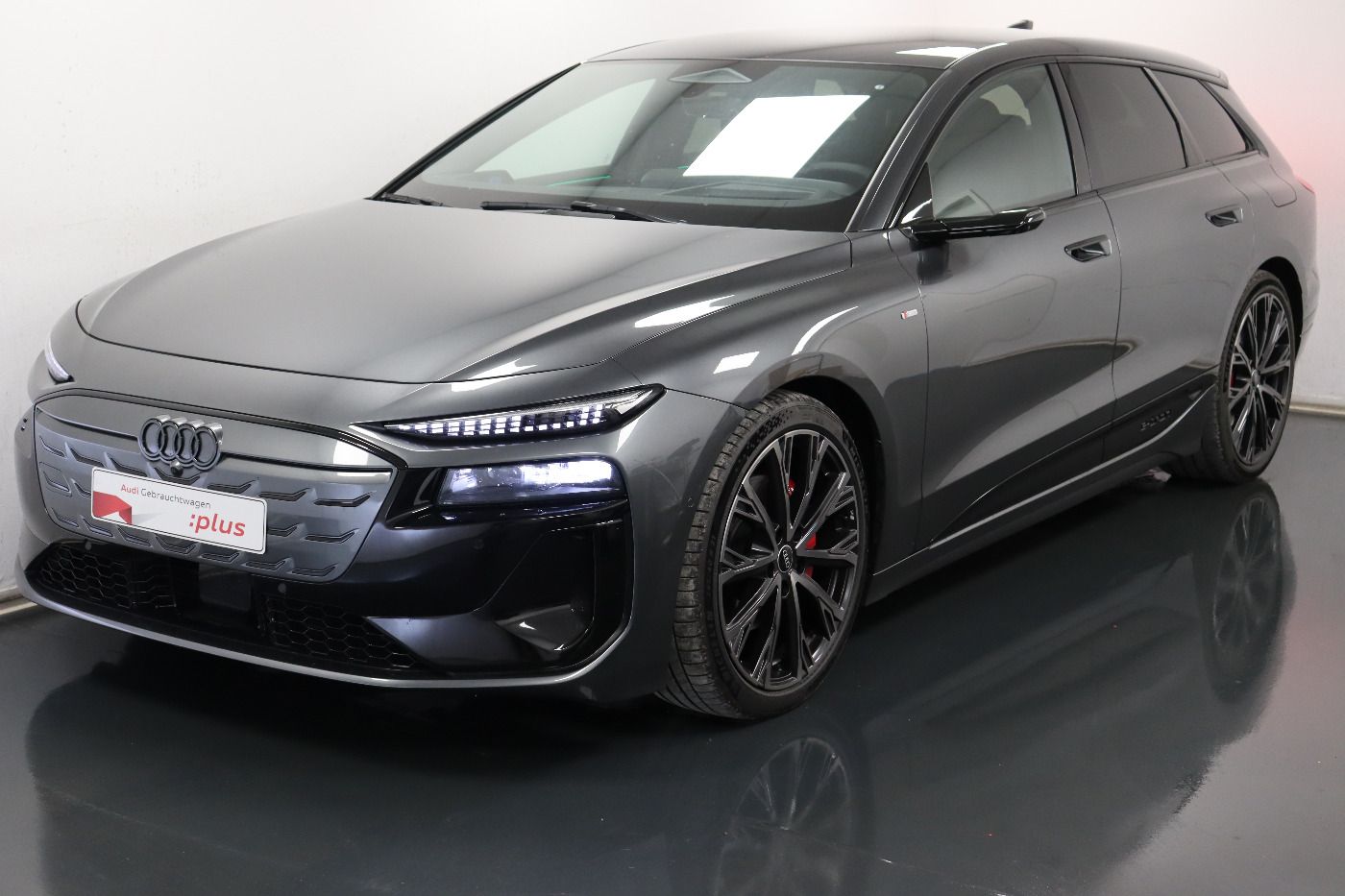 Fahrzeugabbildung Audi A6 Avant e-tron performance S line edition one