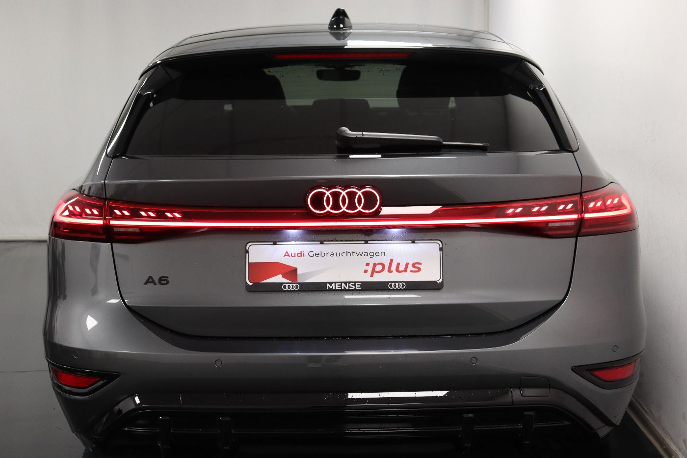 Fahrzeugabbildung Audi A6 Avant e-tron performance S line edition one