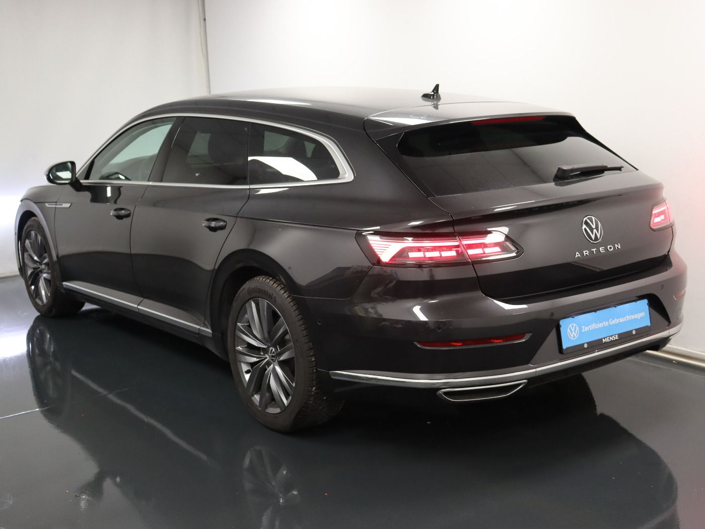 Fahrzeugabbildung Volkswagen Arteon Shooting Brake 2.0 TSI DSG Elegance AHK|L