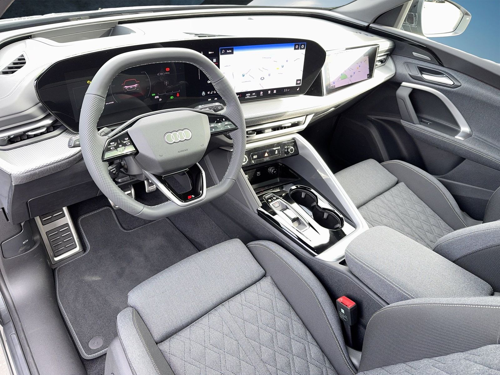 Fahrzeugabbildung Audi Q5 Sportback TDI quattro 150 kW S tronic B&O|AHK