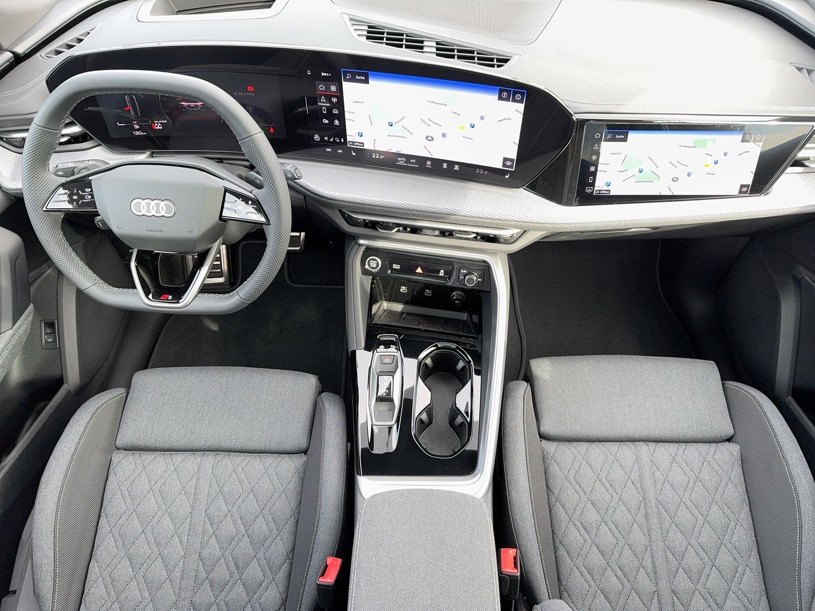 Fahrzeugabbildung Audi Q5 Sportback TDI quattro 150 kW S tronic B&O|AHK