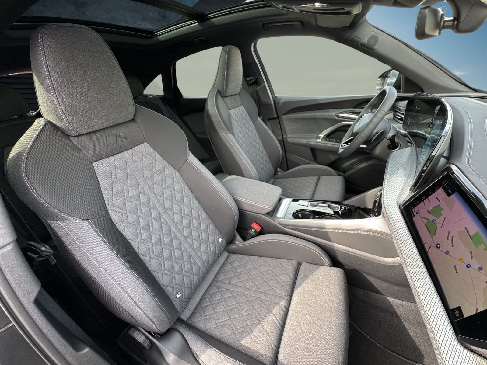 Fahrzeugabbildung Audi Q5 Sportback TDI quattro 150 kW S tronic B&O|AHK