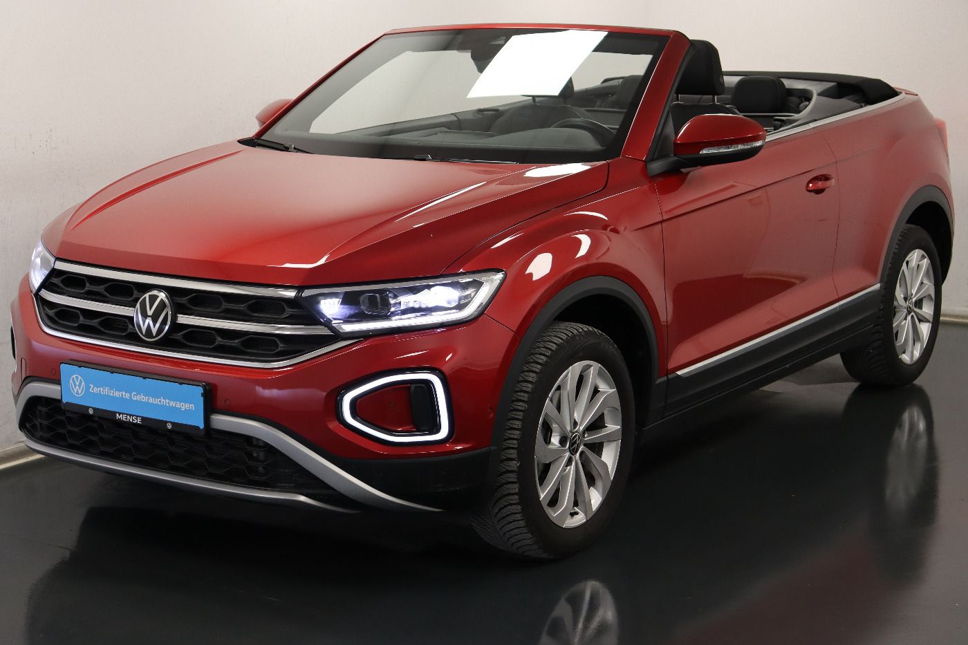 Fahrzeugabbildung Volkswagen T-Roc Cabriolet 1.5 TSI Style CarPlay|AHK|ACC|LE