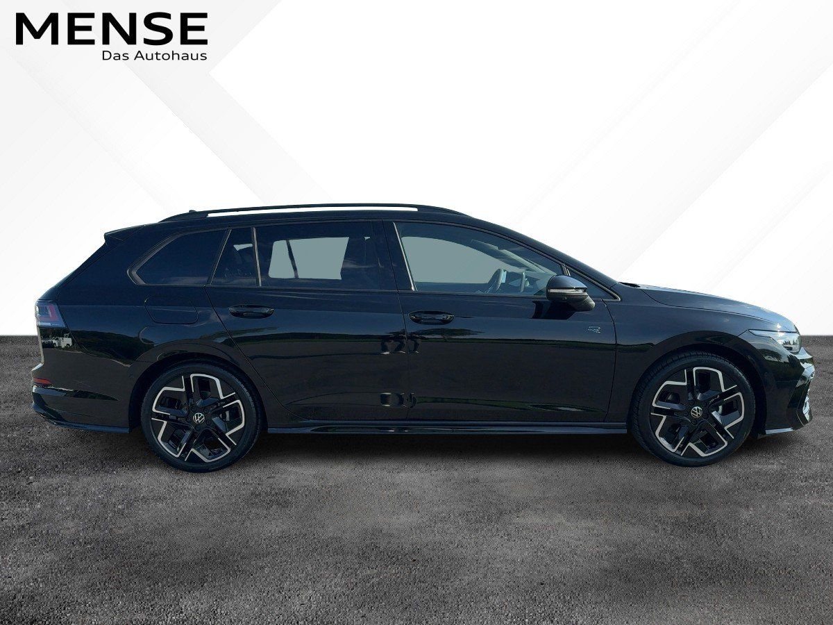 Fahrzeug autohaus mense Fahrzeugabbildung Volkswagen Golf Variant R-Line 1.5 l eTSI OPF DSG AHK Nav P - mit KI generiert/bearbeitet