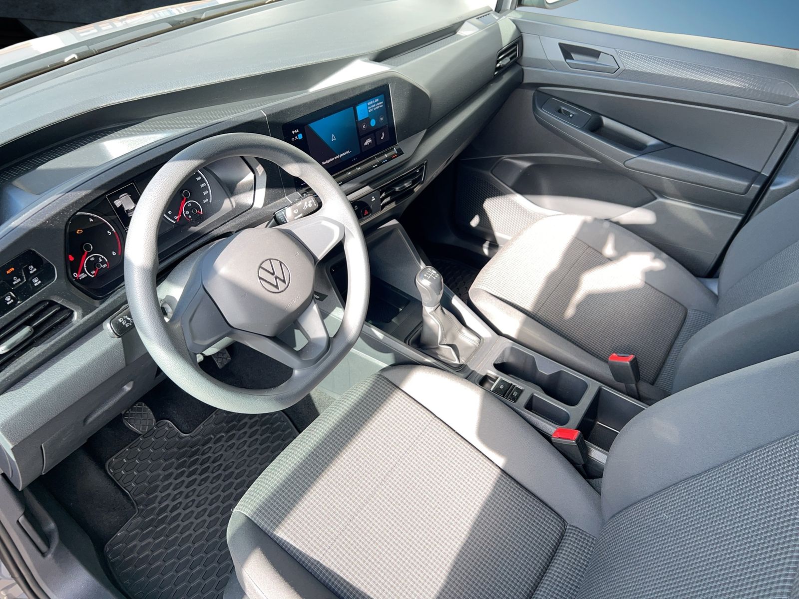 Fahrzeugabbildung Volkswagen Caddy 2.0 TDI Cargo Kühlkasten Navi