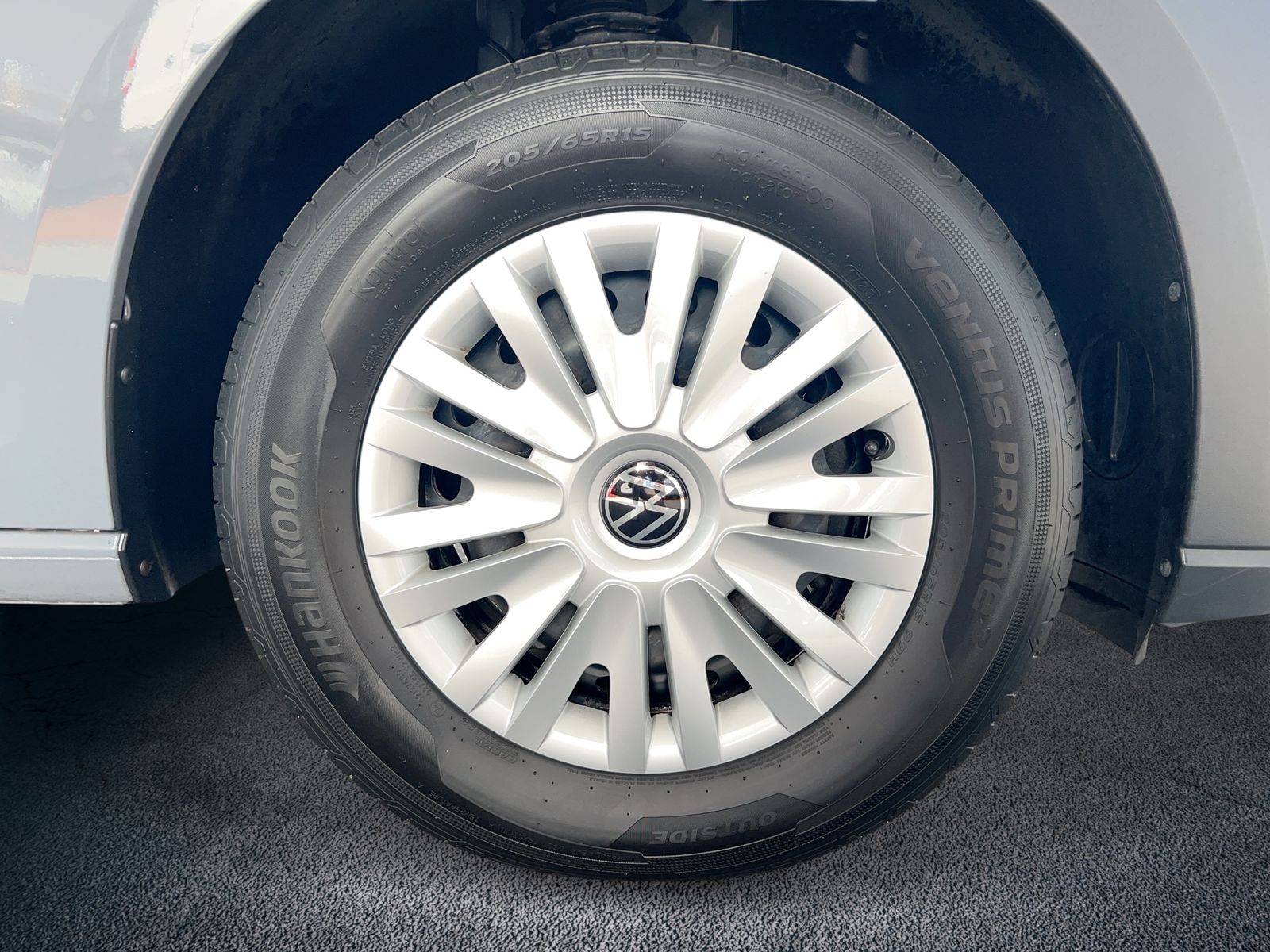 Fahrzeugabbildung Volkswagen Caddy 2.0 TDI Cargo Kühlkasten Navi