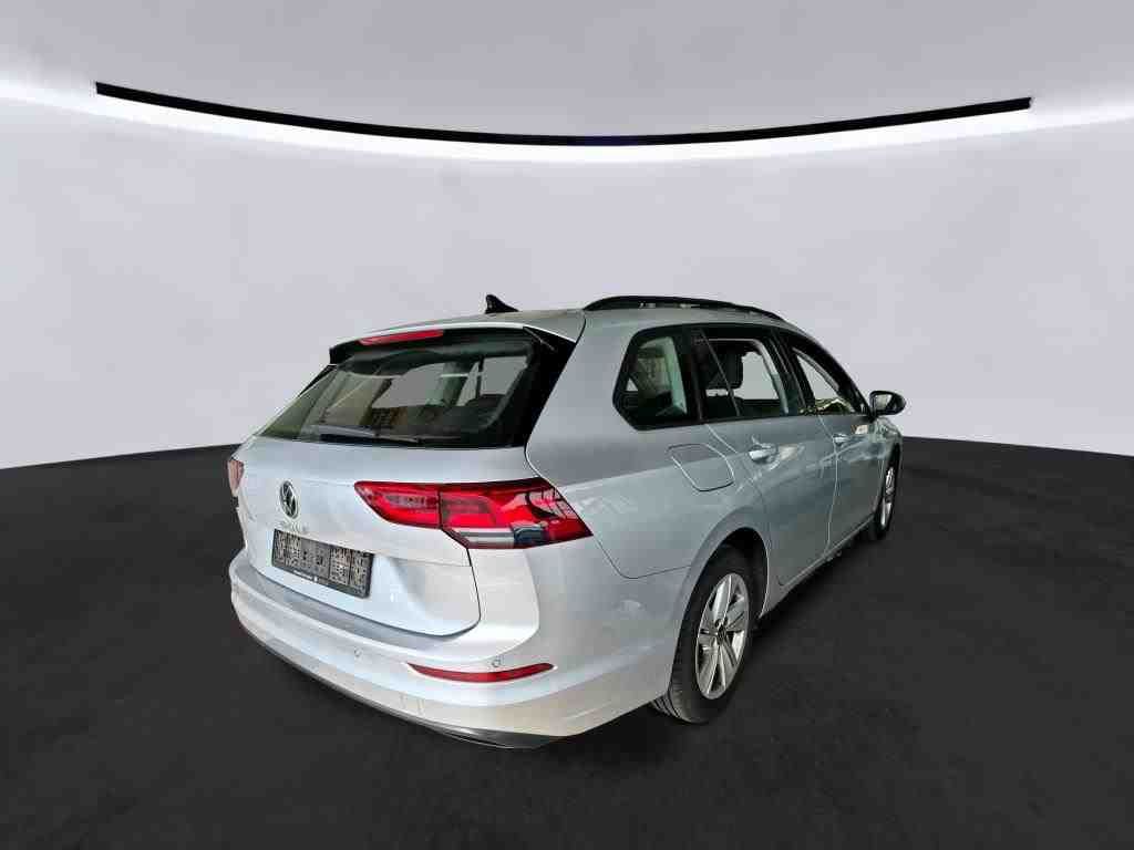Fahrzeugabbildung Volkswagen Golf VIII Variant 2.0TDI Life CarPlay ACC LED LM - mit KI generiert/bearbeitet
