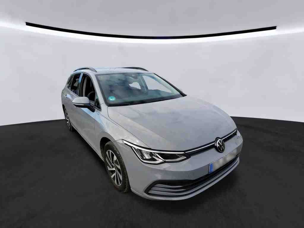 Fahrzeugabbildung Volkswagen Golf VIII Variant 2.0TDI DSG Life CarPlay ACC LM - mit KI generiert/bearbeitet