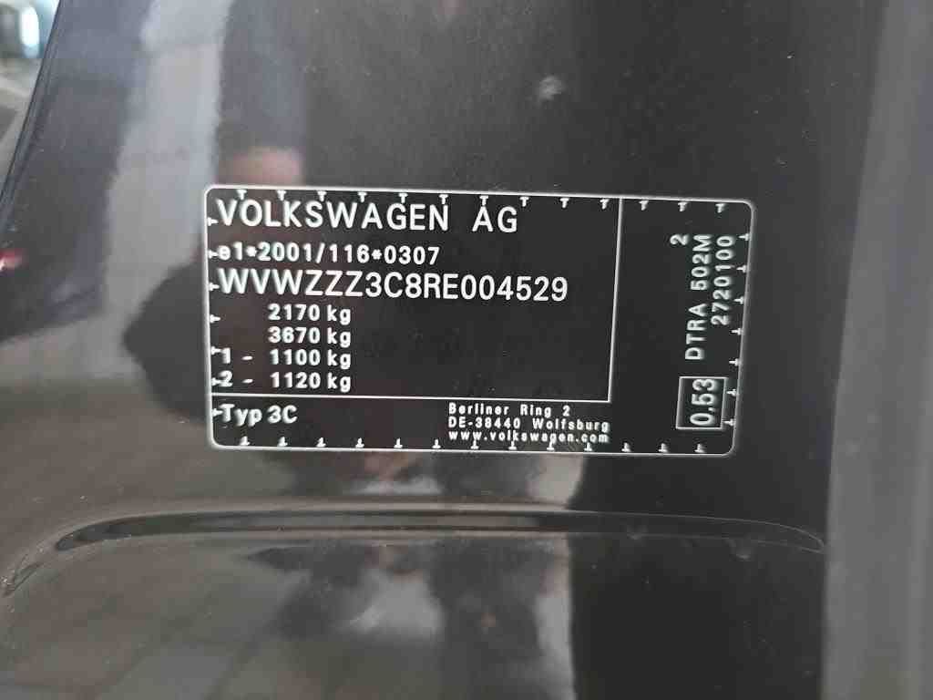 Fahrzeugabbildung Volkswagen Passat Variant 2.0TDI DSG CarPlay ACC LED Navi - mit KI generiert/bearbeitet