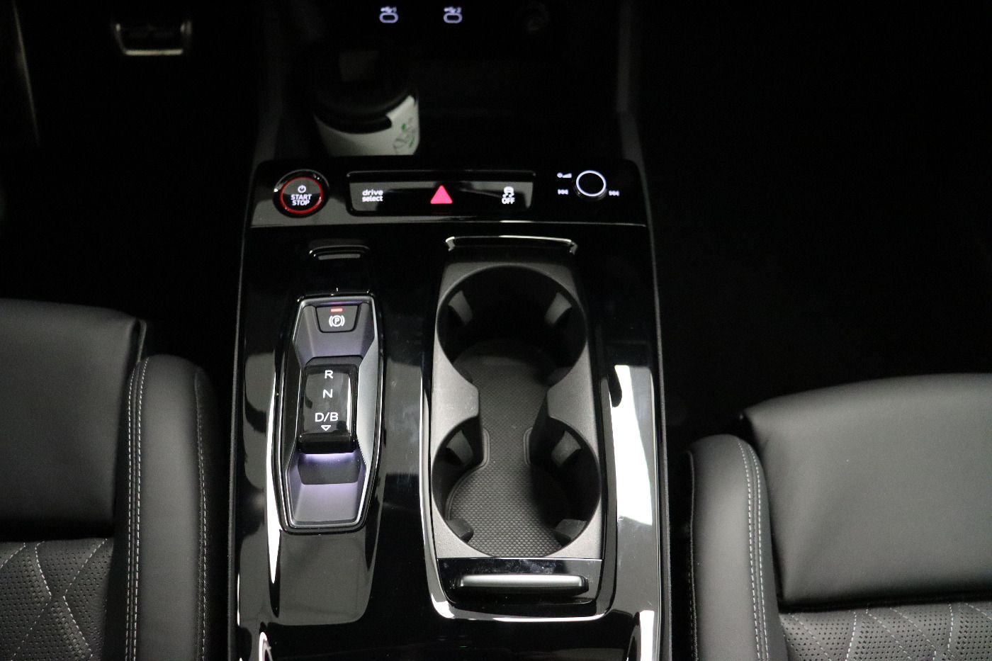 Fahrzeugabbildung Audi A6 Avant e-tron performance S line Edition One