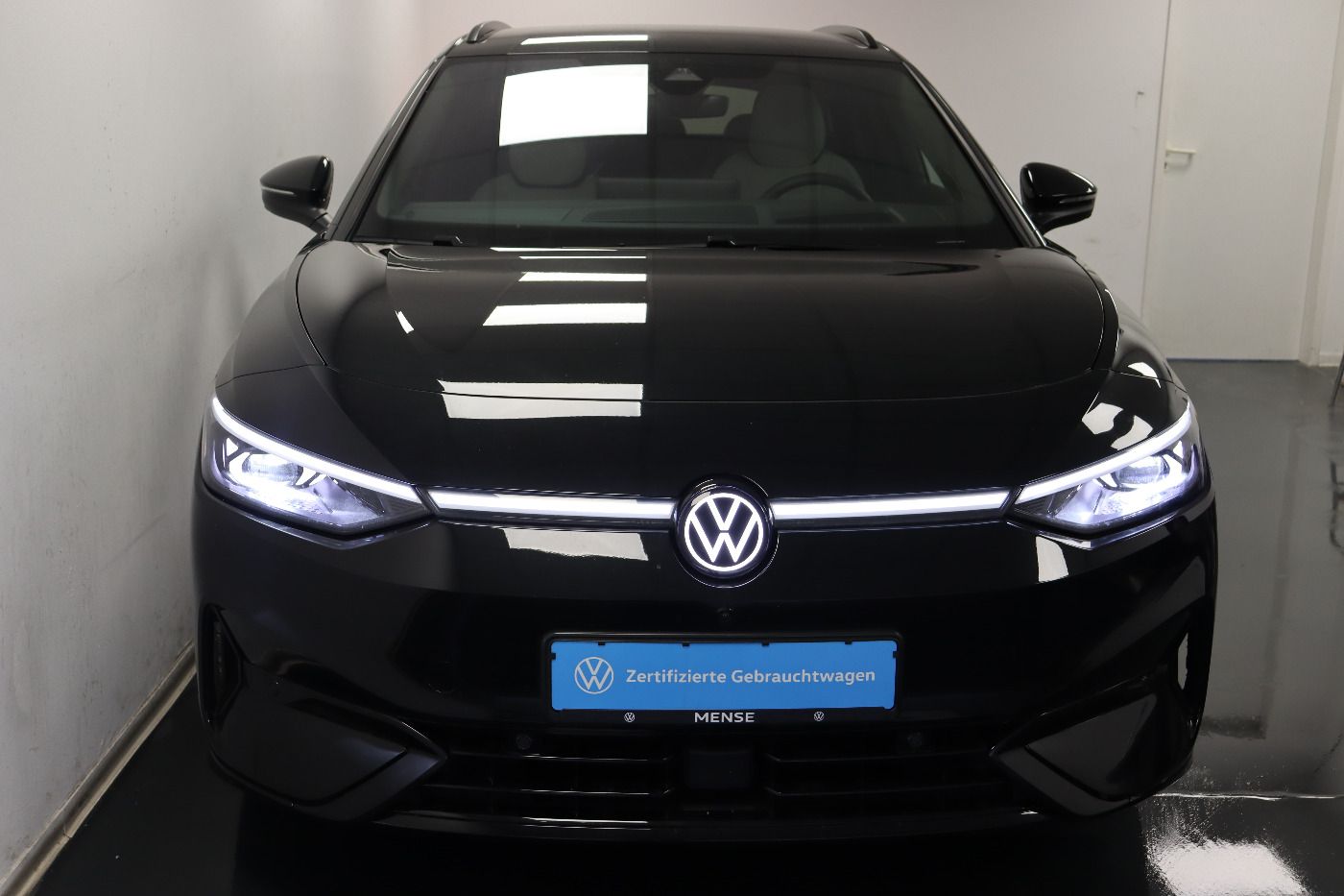 Fahrzeugabbildung Volkswagen ID.7 Tourer Pro IQ.Light|Matrix|CarPlay|h/k|AHK